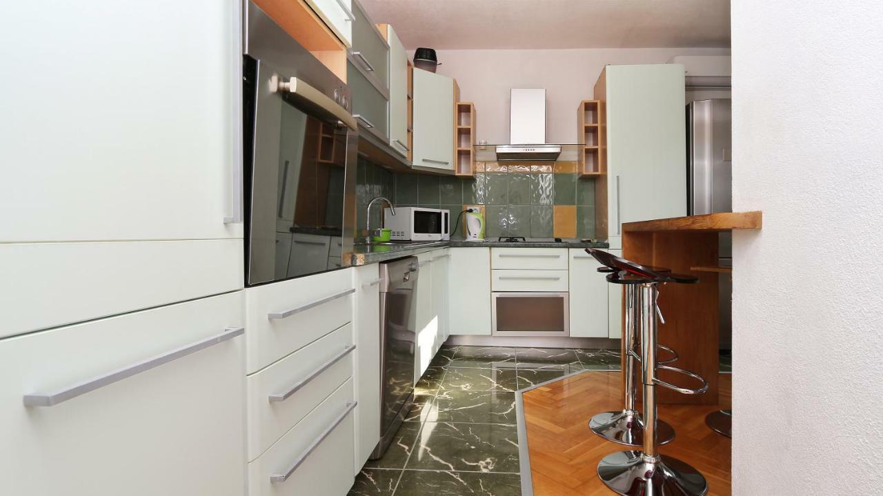 Hotel House Lipo Makarska Zewnętrze zdjęcie